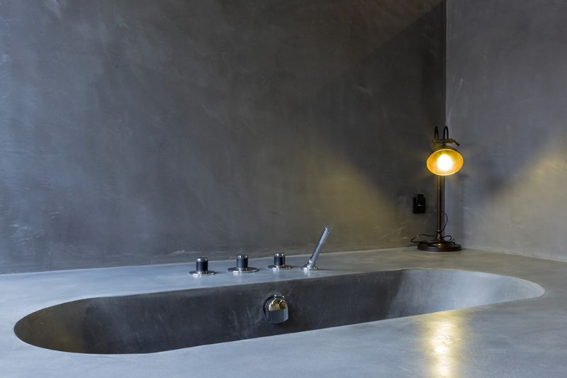 22. Badrumsrenovering med nytt varmegolv microcement som ytskikt.jpg