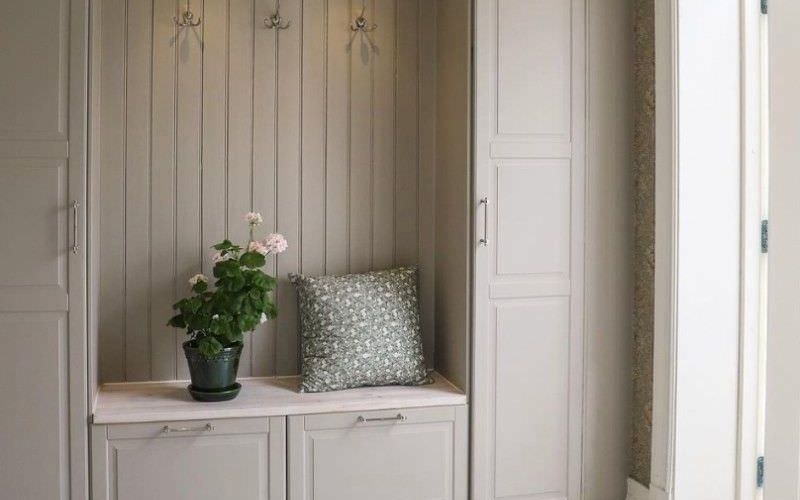 6. Platsbyggd walk in closet med fo ervaring i villa.jpg